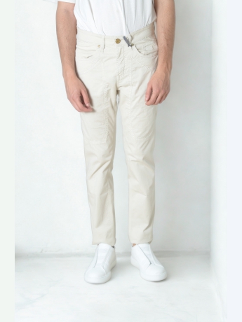 Jeckerson Pantalone JECKERSON modello john in gabardina di cotone beige con toppa  da uomo