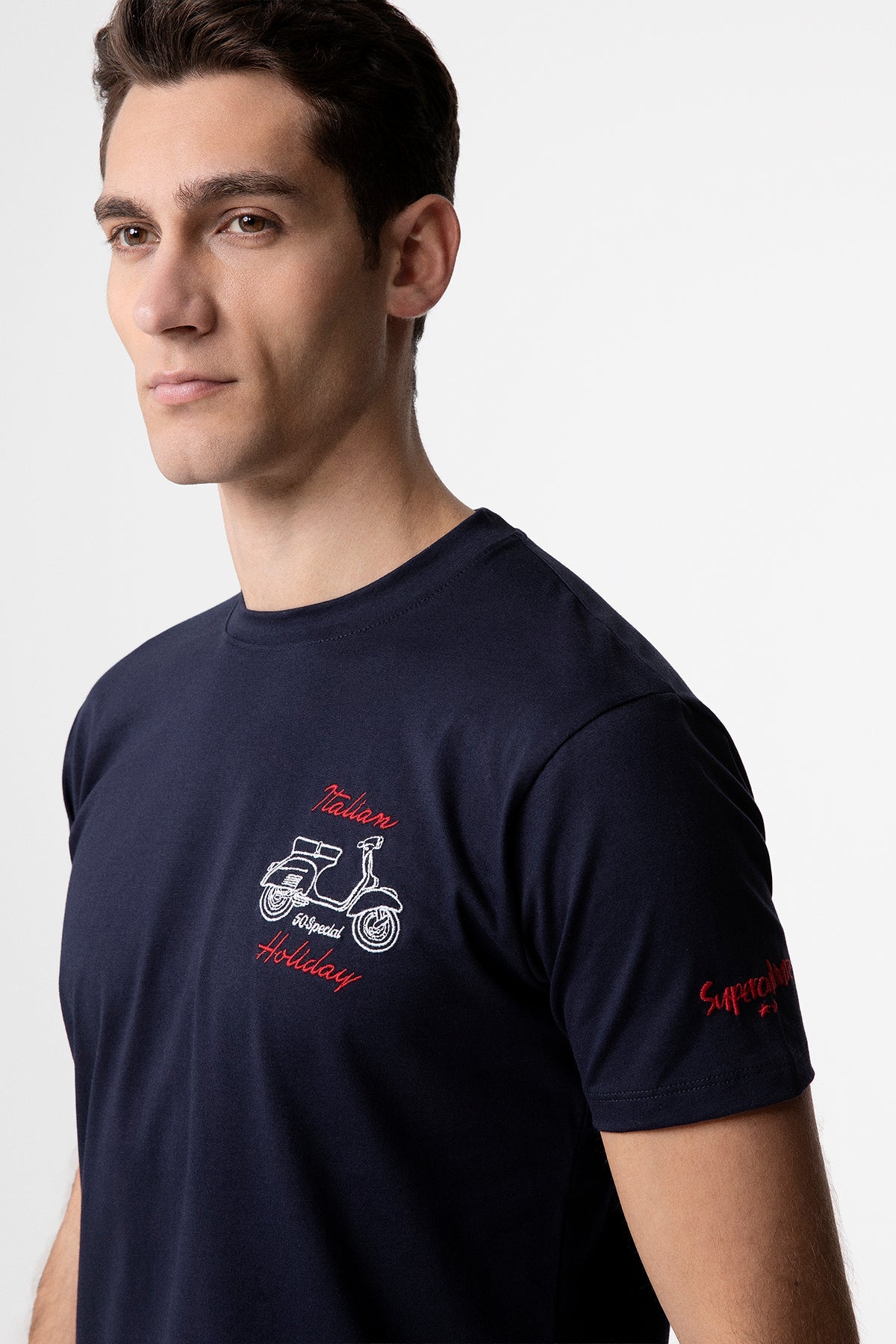 T-shirt Superculture con ricamo “Italian Holiday”