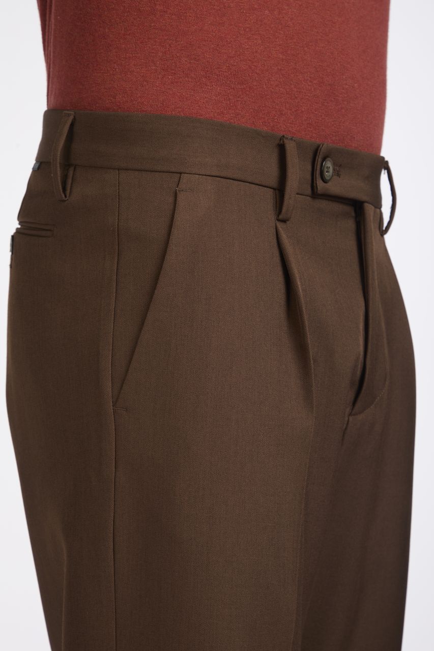 Pantaloni AT.P.CO Bleecker con doppia pince - A331BLEECKER TF564/T - vista prodotto