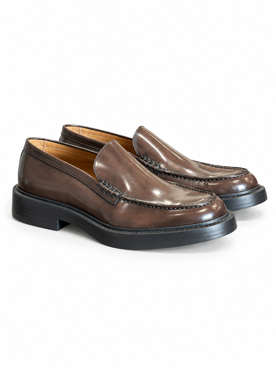 Mocassino Marechiaro 1962 0645W62 in vitello spazzolato testa di moro, vista tre quarti | NICOECOSTORE.IT